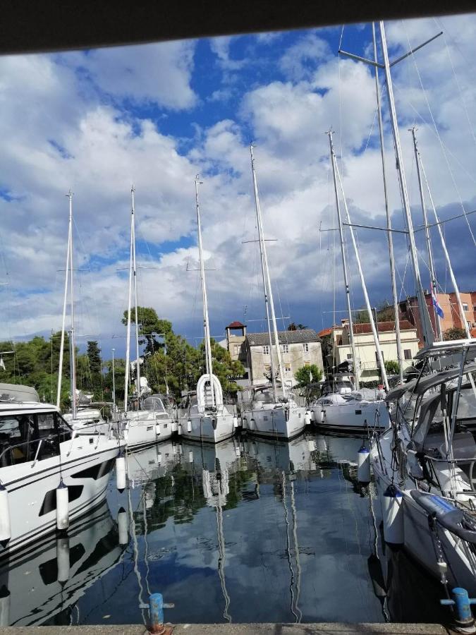 Apartment Belleza With Private Jacuzzi Zadar Bagian luar foto