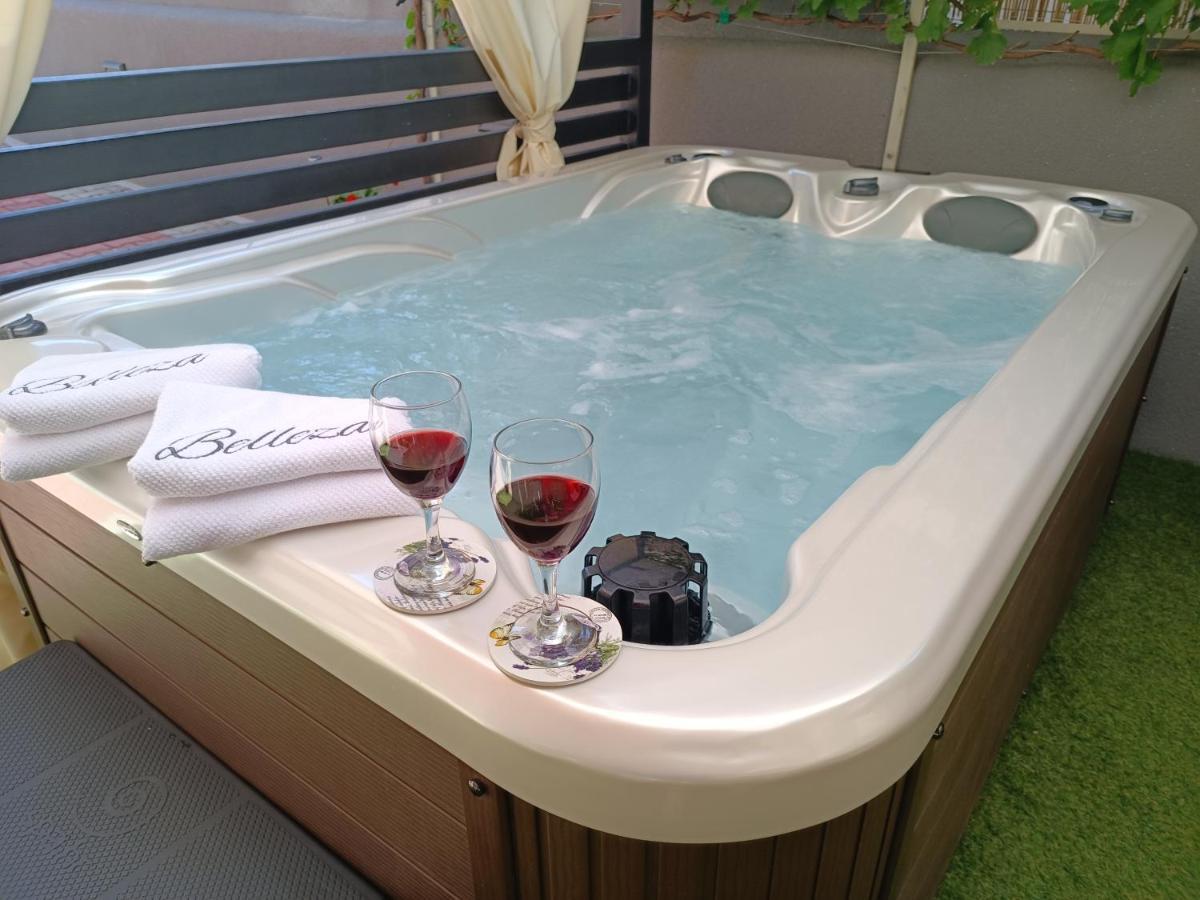 Apartment Belleza With Private Jacuzzi Zadar Bagian luar foto